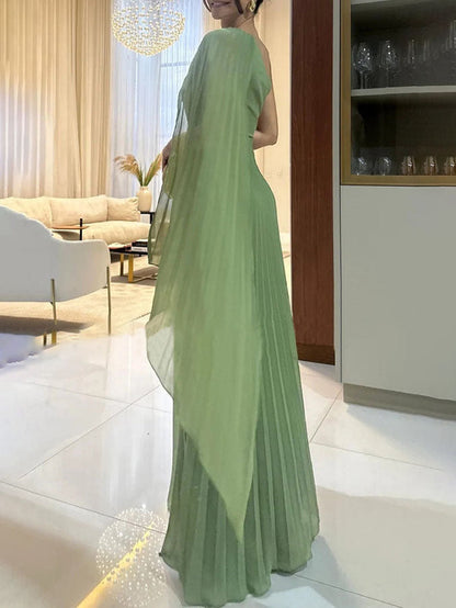 Elegant Flowing Pleated Off-the-Shoulder Maxi Dress