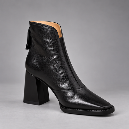 Leather ankle boots with medium heel