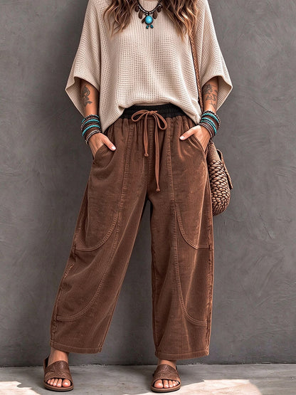 Fleece-lined corduroy trousers with a loose fit