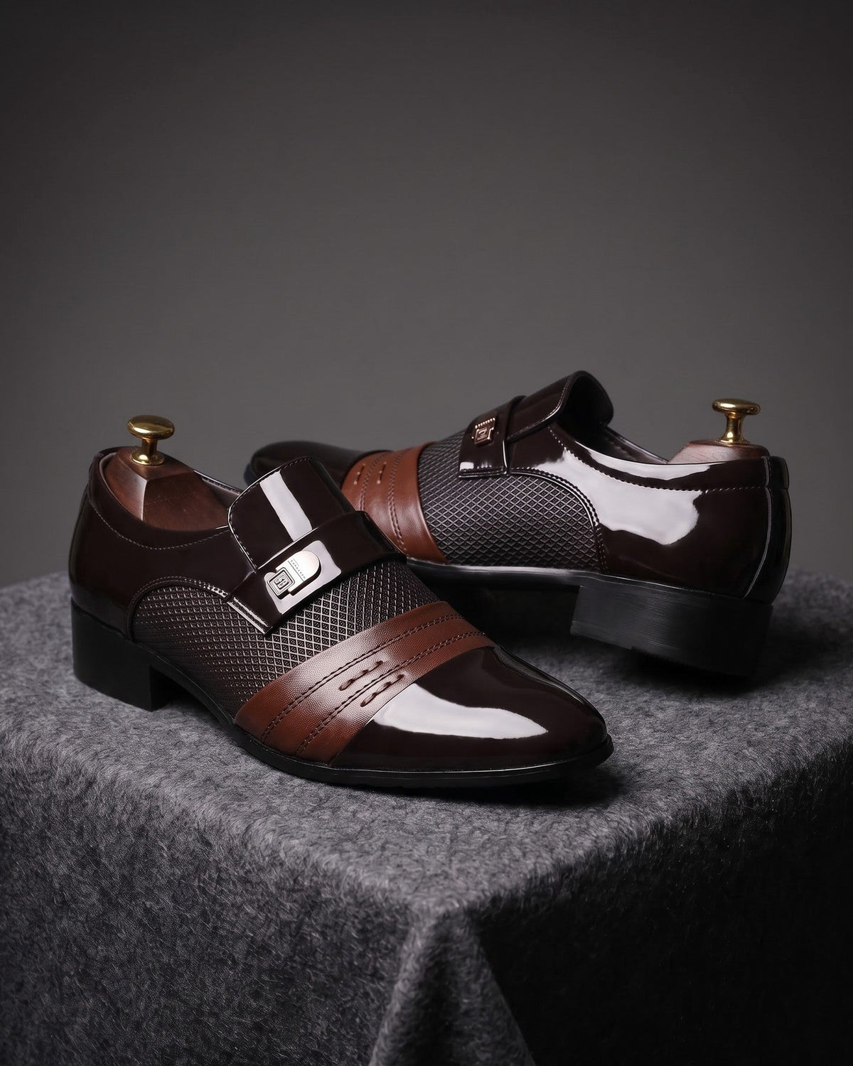 Gualtiero Faux Leather Dress Shoes