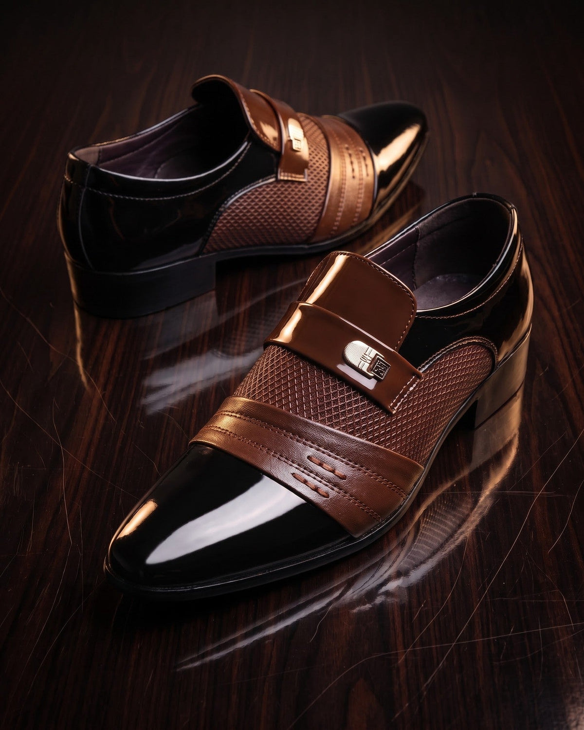 Gualtiero Faux Leather Dress Shoes